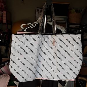 VICTORIA'S SECRET TOTE BAG